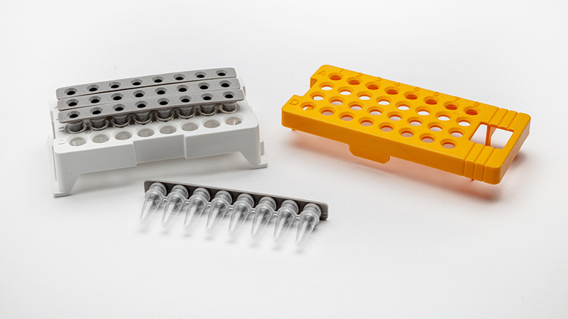 ce2308-strip-septa-mat-8-well